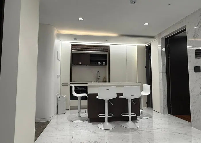 강남 서초 7 2룸 퀸베드 2 패밀리 스위트 풀옵션 Km House Seul