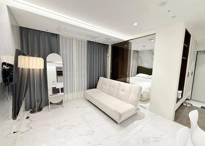 Apartamento 강남 서초 7 2룸 퀸베드 2 패밀리 스위트 풀옵션 Km House
