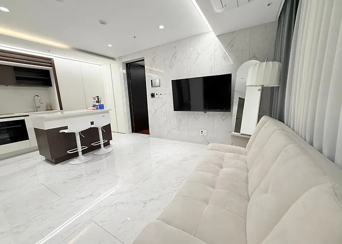 강남 서초 7 2룸 퀸베드 2 패밀리 스위트 풀옵션 Km House Apartamento Seul