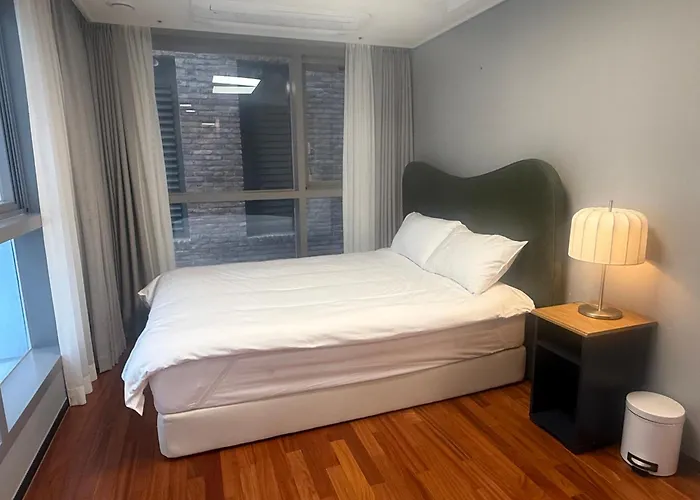 강남 서초 7 2룸 퀸베드 2 패밀리 스위트 풀옵션 Km House Apartamento Seul